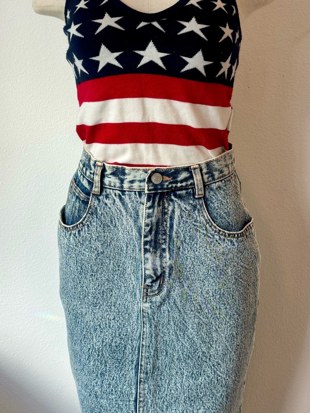 Vintage JORDACHE Light Blue Acid Wash Denim Skirt with Bow Accents - Picture 9 of 11
